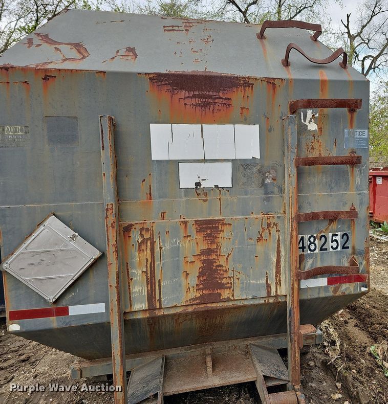 image for item DO4305 Action Resources  liquid roll-off container