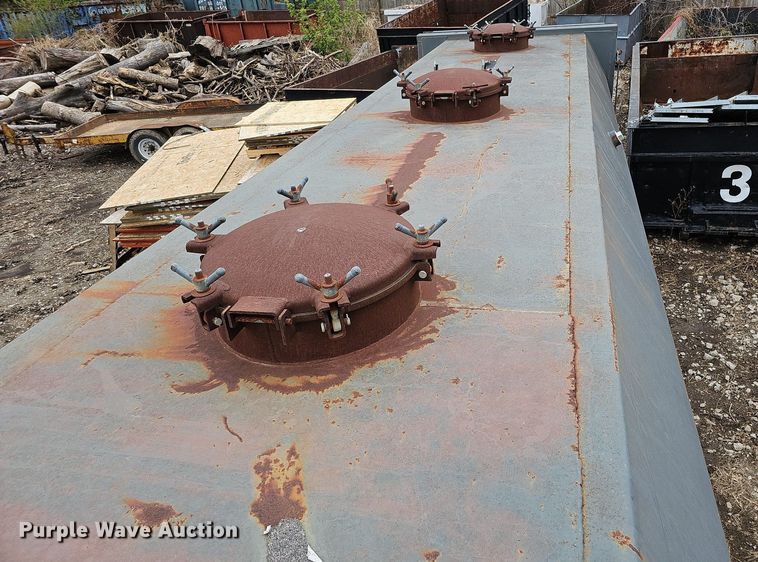 image for item DO4305 Action Resources  liquid roll-off container