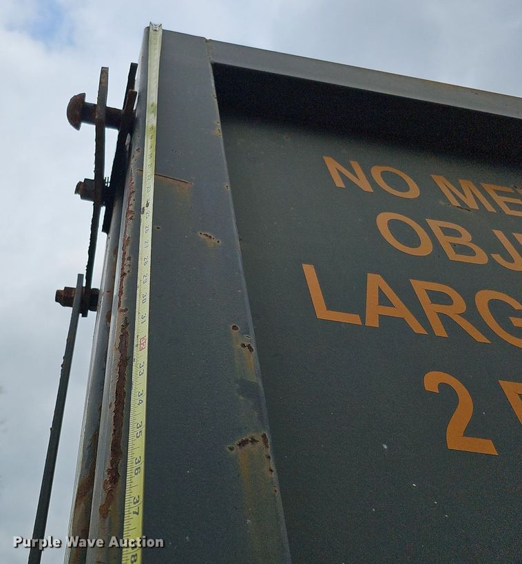 image for item DO4305 Action Resources  liquid roll-off container