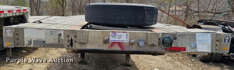 image for item DO4306 1993 Wilson CF-900  flatbed trailer