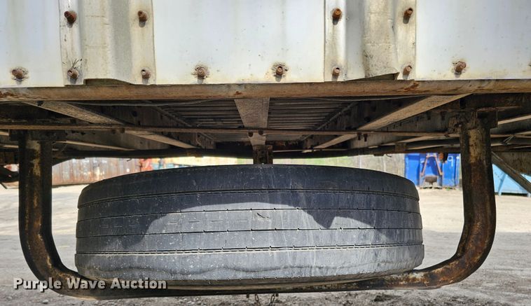image for item DO4307 1986  walking floor trailer