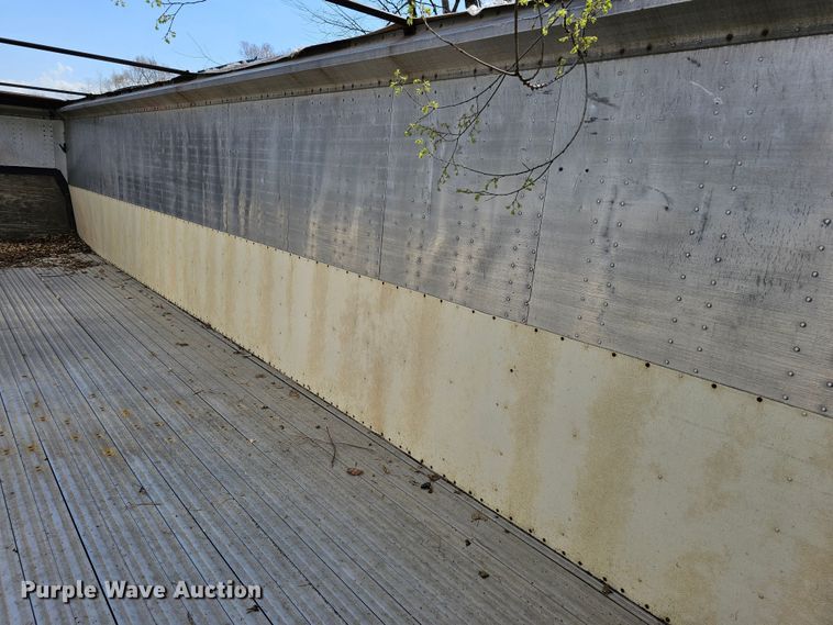 image for item DO4307 1986  walking floor trailer