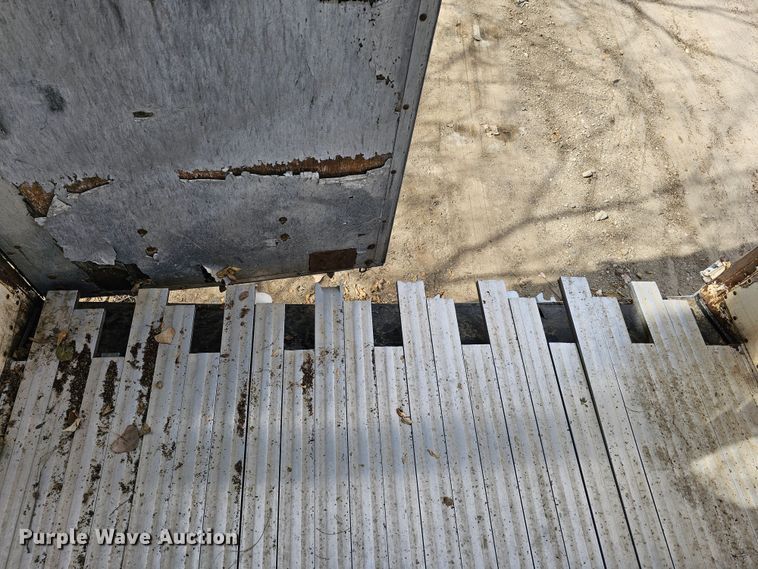 image for item DO4307 1986  walking floor trailer