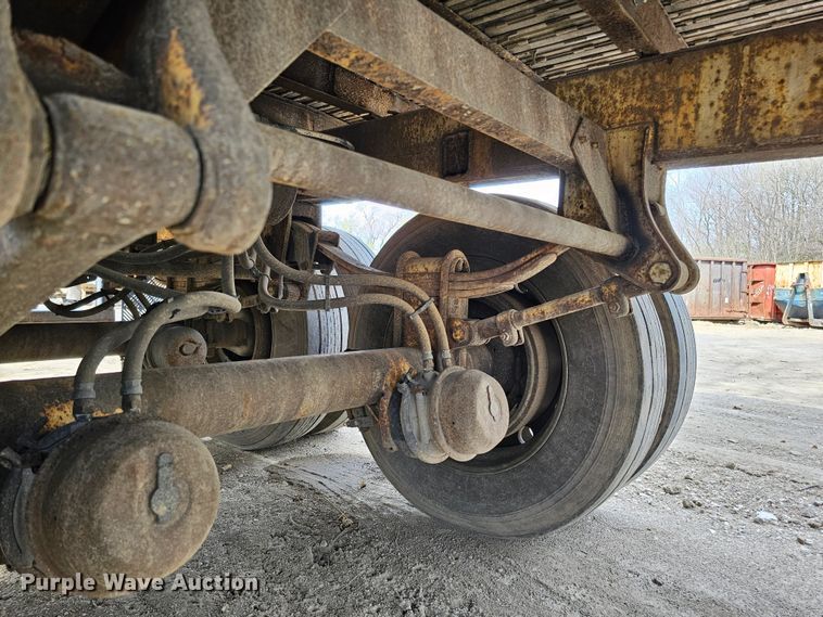 image for item DO4307 1986  walking floor trailer