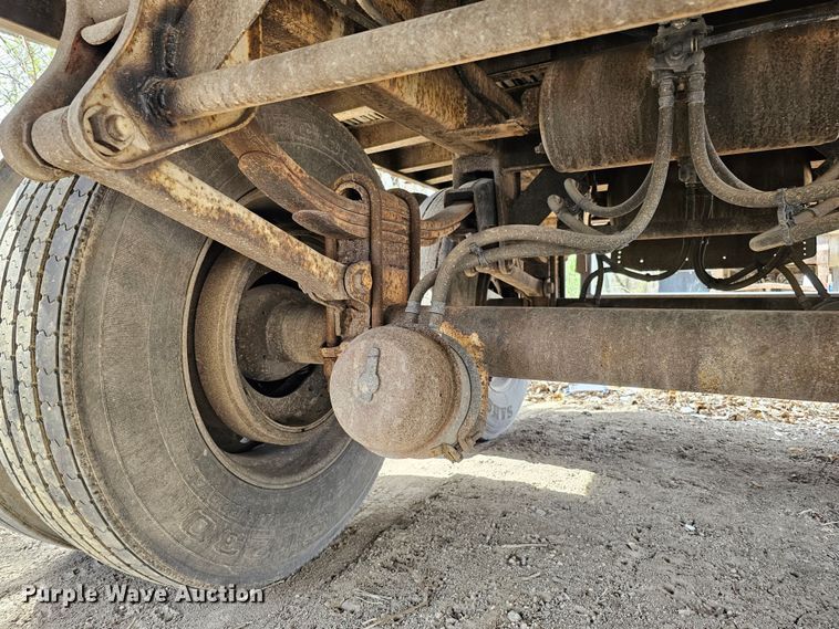 image for item DO4307 1986  walking floor trailer