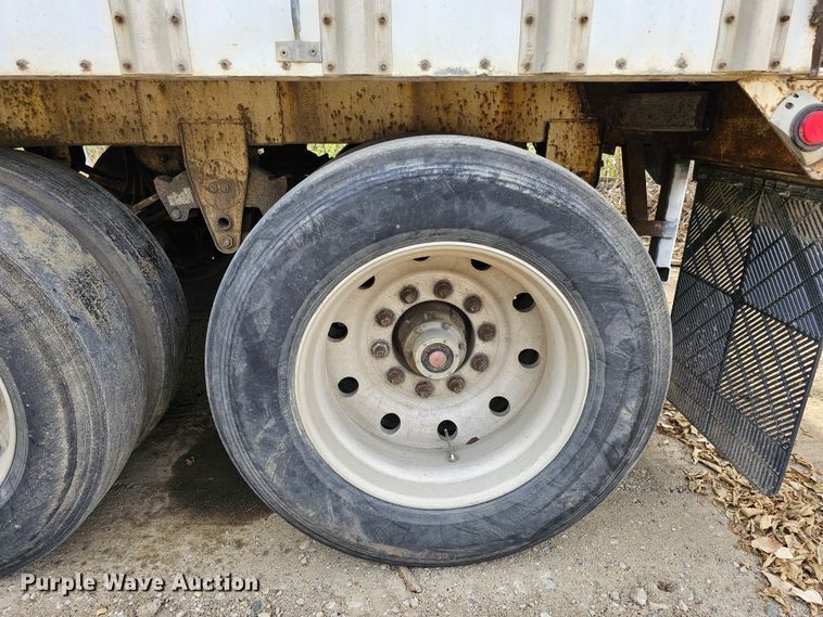 image for item DO4307 1986  walking floor trailer