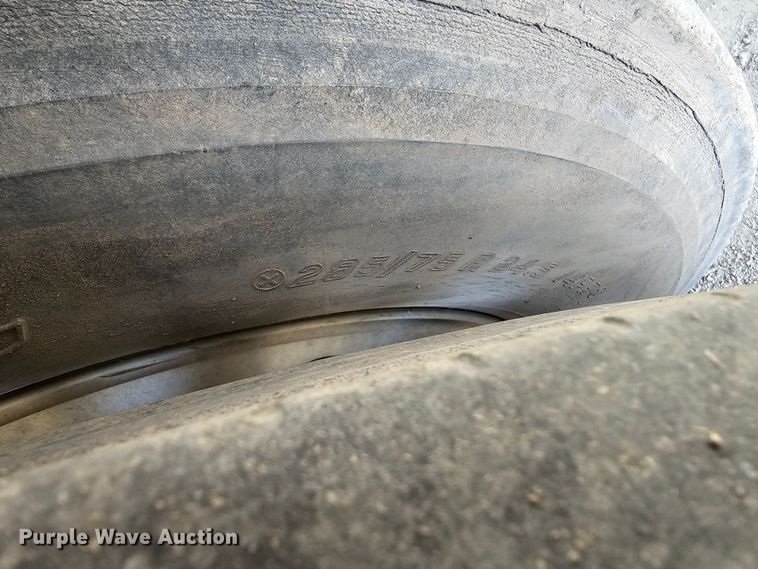 image for item DO4307 1986  walking floor trailer