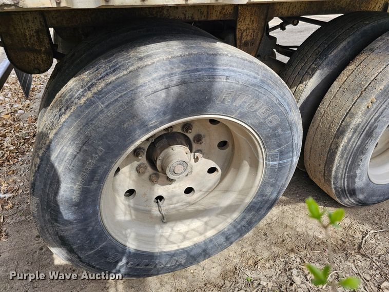 image for item DO4307 1986  walking floor trailer