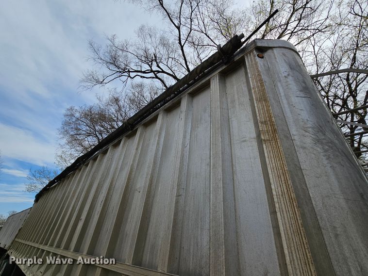 image for item DO4308 1993 Fabrex Inc.  walking floor trailer