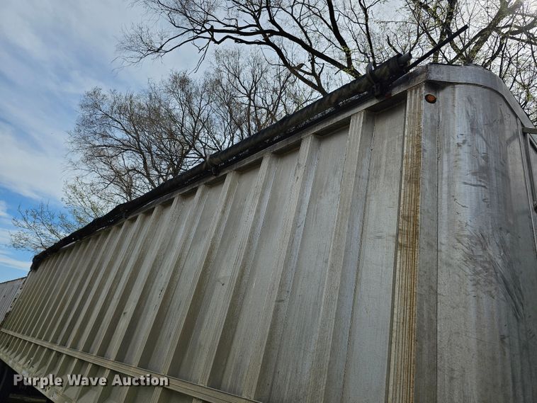 image for item DO4308 1993 Fabrex Inc.  walking floor trailer