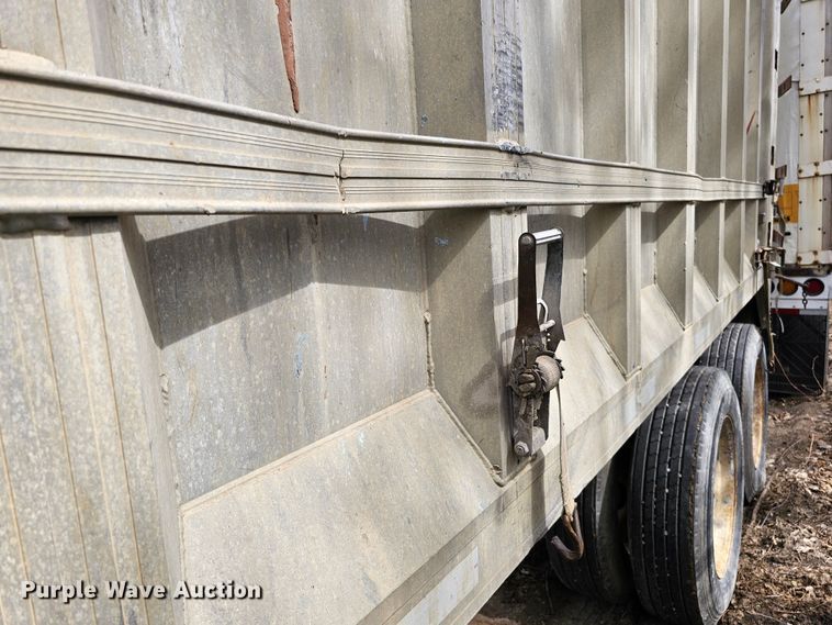 image for item DO4308 1993 Fabrex Inc.  walking floor trailer