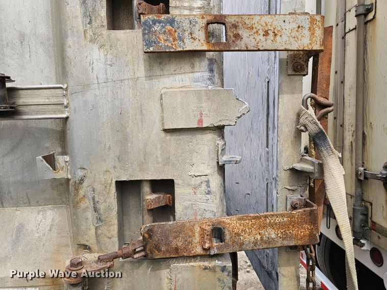 image for item DO4308 1993 Fabrex Inc.  walking floor trailer