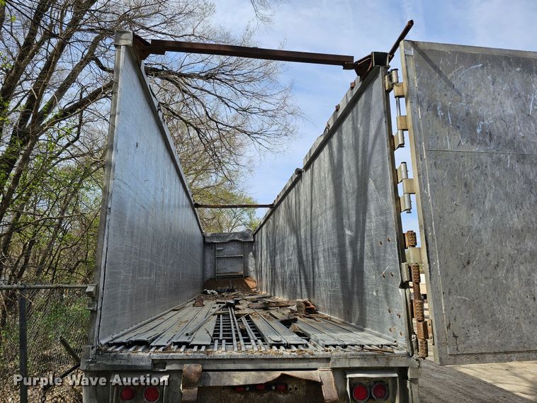 image for item DO4308 1993 Fabrex Inc.  walking floor trailer