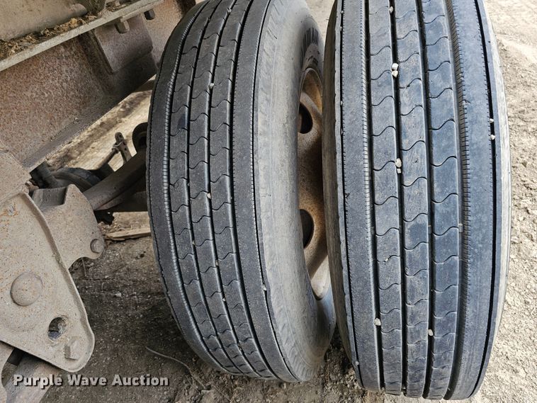 image for item DO4308 1993 Fabrex Inc.  walking floor trailer