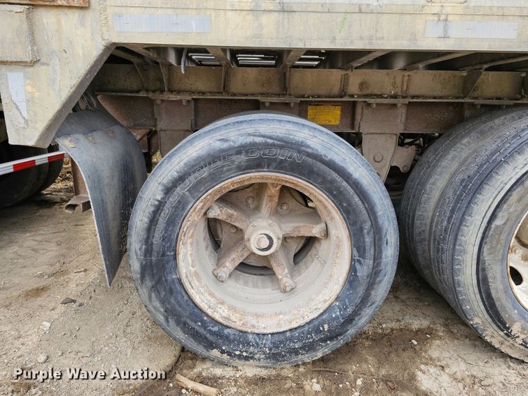 image for item DO4308 1993 Fabrex Inc.  walking floor trailer