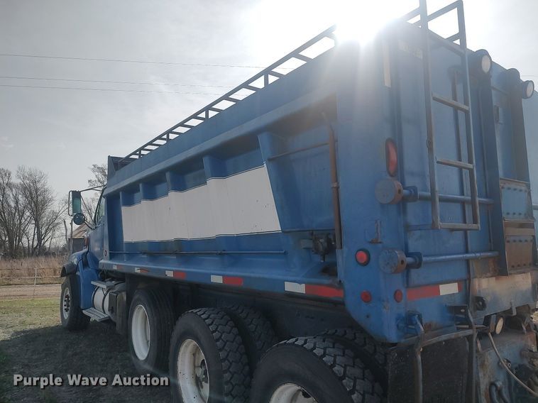 image for item DQ0466 1998  Sterling  dump truck