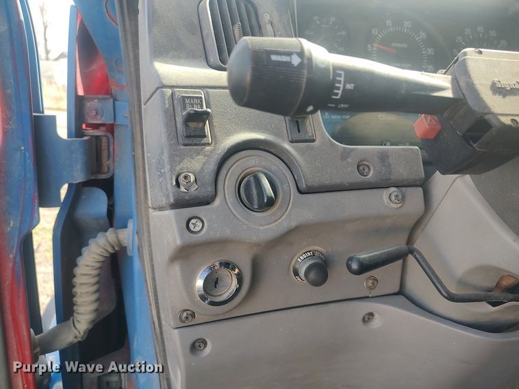 image for item DQ0466 1998  Sterling  dump truck