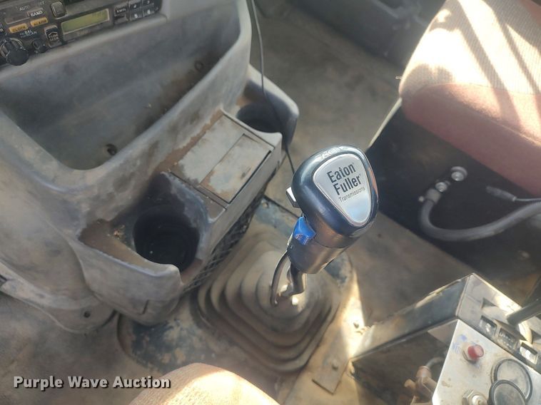 image for item DQ0466 1998  Sterling  dump truck