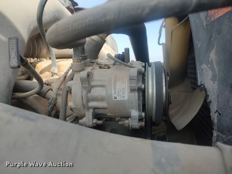 image for item DQ0466 1998  Sterling  dump truck