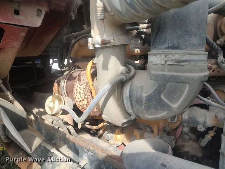 image for item DQ0466 1998  Sterling  dump truck