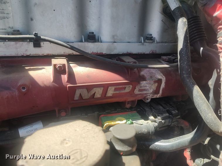 image for item DQ0489 2013 Mack CXU613  semi truck