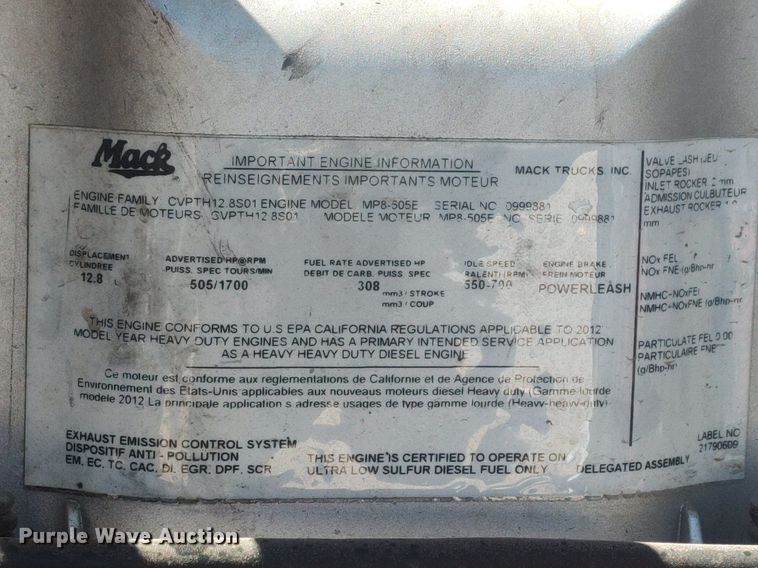 image for item DQ0489 2013 Mack CXU613  semi truck