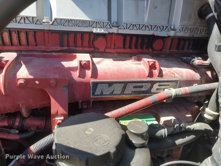 image for item DQ0490 2016 Mack CXU613  semi truck