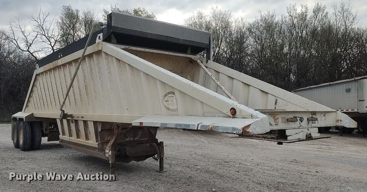image for item DQ0492 2007 Construction Trailer Specialist BDT-40  bottom dump trailer