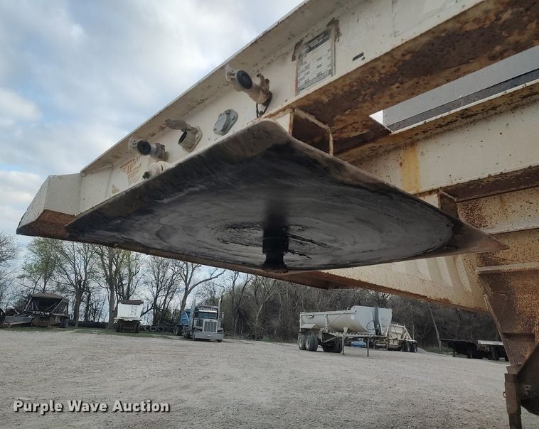 image for item DQ0492 2007 Construction Trailer Specialist BDT-40  bottom dump trailer