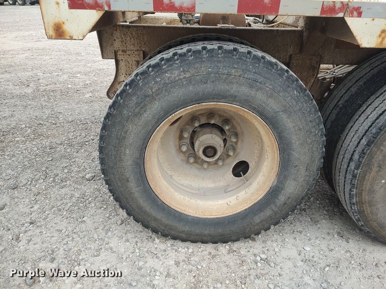 image for item DQ0492 2007 Construction Trailer Specialist BDT-40  bottom dump trailer