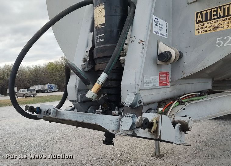 image for item DQ0493 2012 Construction Trailer Specialist  end dump trailer