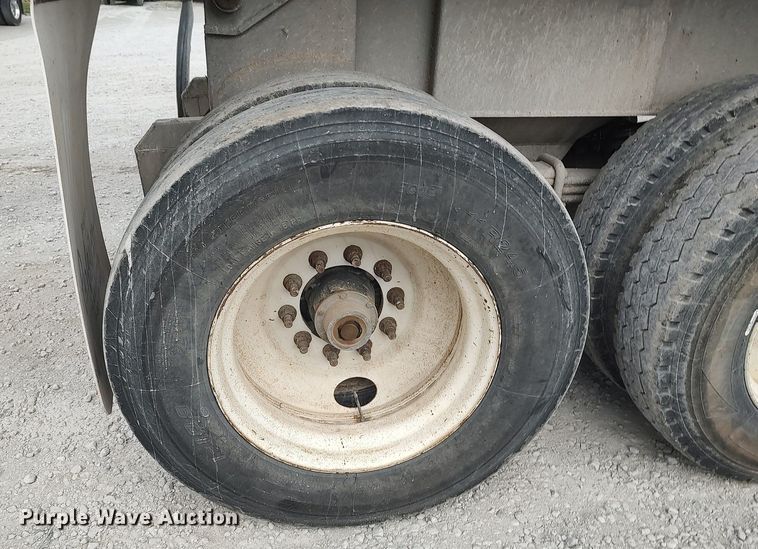 image for item DQ0493 2012 Construction Trailer Specialist  end dump trailer