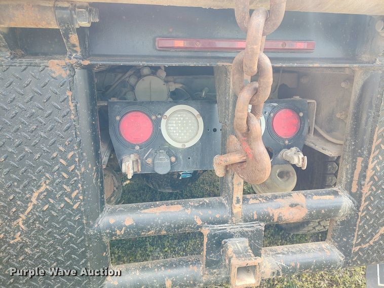 image for item DQ0500 2010 Kenworth T470  winch truck