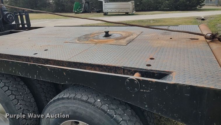 image for item DQ0500 2010 Kenworth T470  winch truck