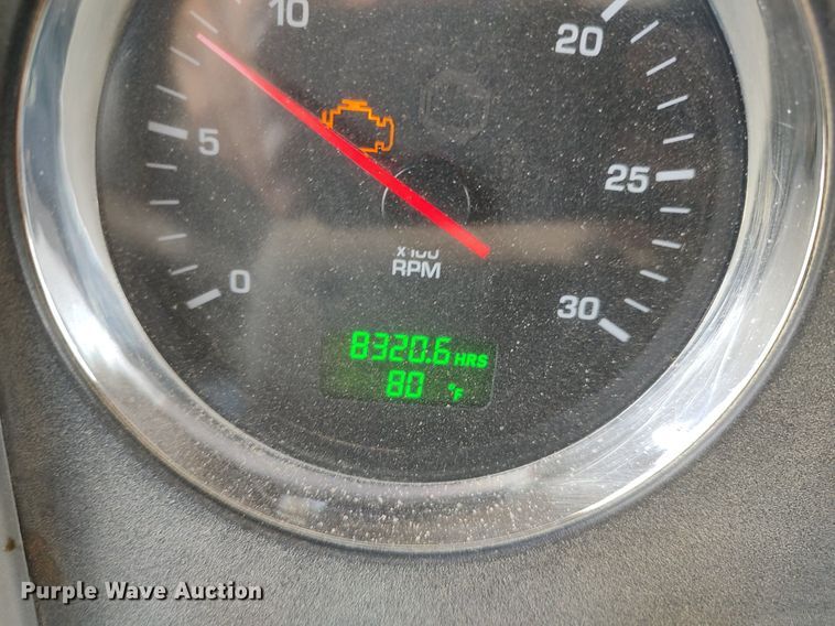 image for item DQ0500 2010 Kenworth T470  winch truck