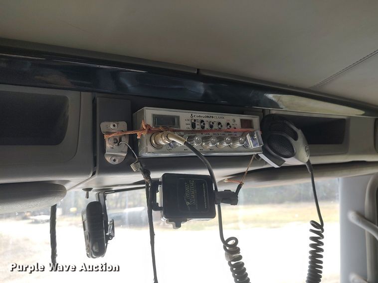 image for item DQ0500 2010 Kenworth T470  winch truck