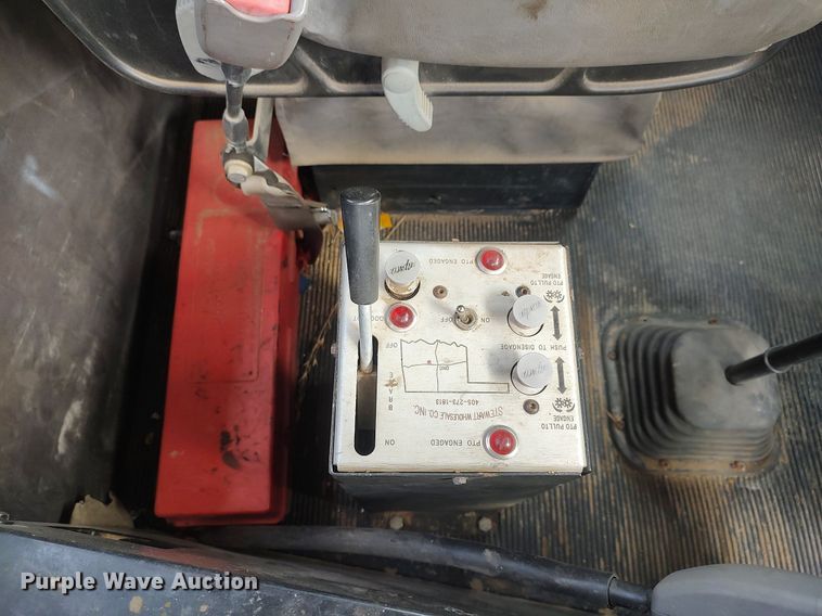 image for item DQ0500 2010 Kenworth T470  winch truck