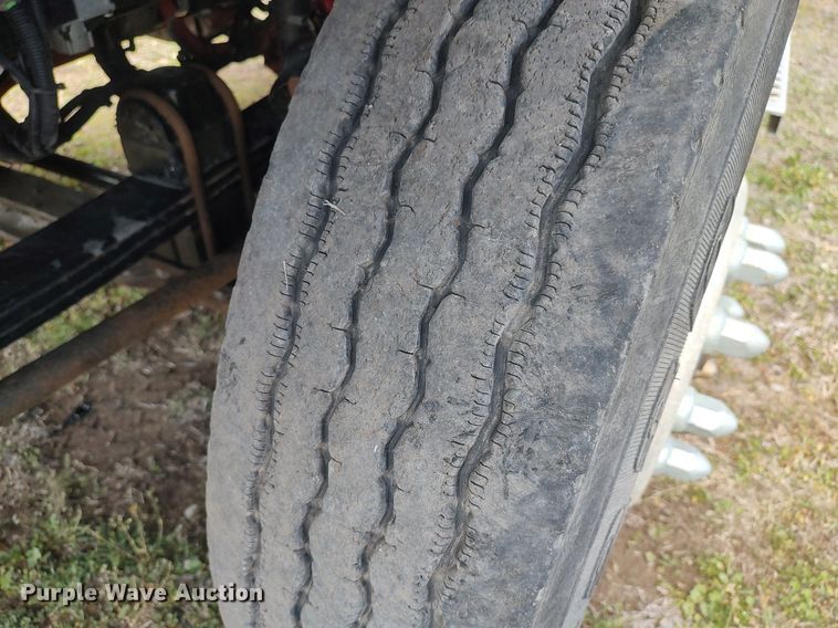 image for item DQ0500 2010 Kenworth T470  winch truck