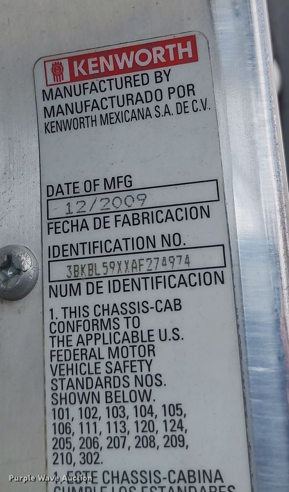 image for item DQ0500 2010 Kenworth T470  winch truck