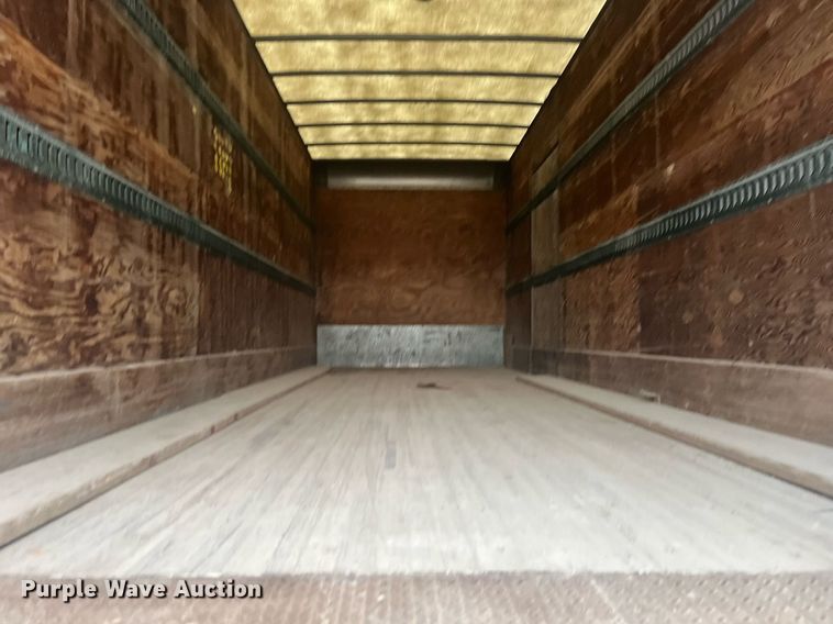 image for item DQ4093 2007 International 4300  box truck