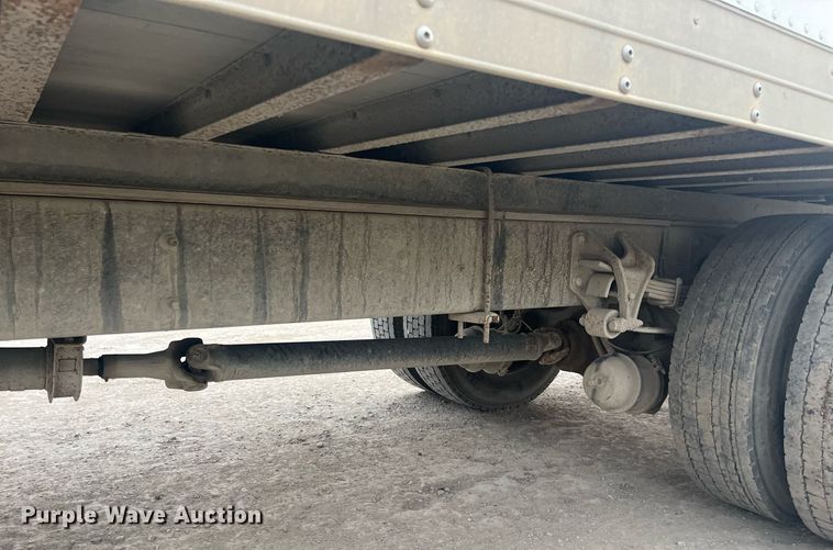 image for item DQ4093 2007 International 4300  box truck