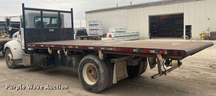 image for item DQ4094 2008 Peterbilt 335  dump flatbed truck