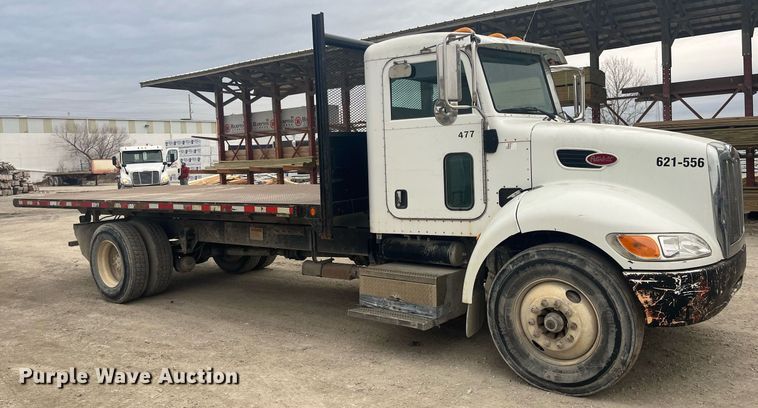 image for item DQ4094 2008 Peterbilt 335  dump flatbed truck