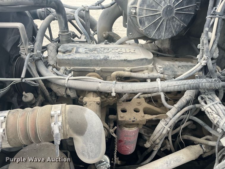 image for item DQ4094 2008 Peterbilt 335  dump flatbed truck