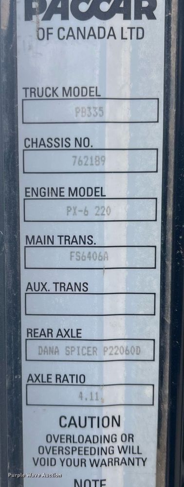 image for item DQ4094 2008 Peterbilt 335  dump flatbed truck