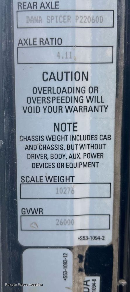 image for item DQ4094 2008 Peterbilt 335  dump flatbed truck