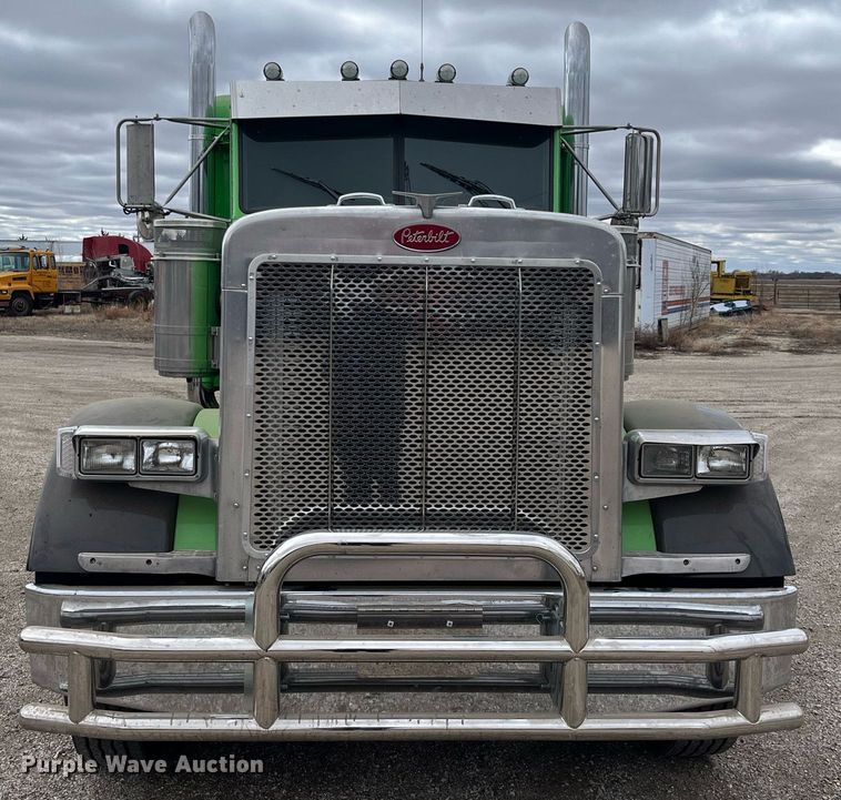 2000 Peterbilt 379 For Sale (53671437) from Purple Wave, Inc. [2719] in