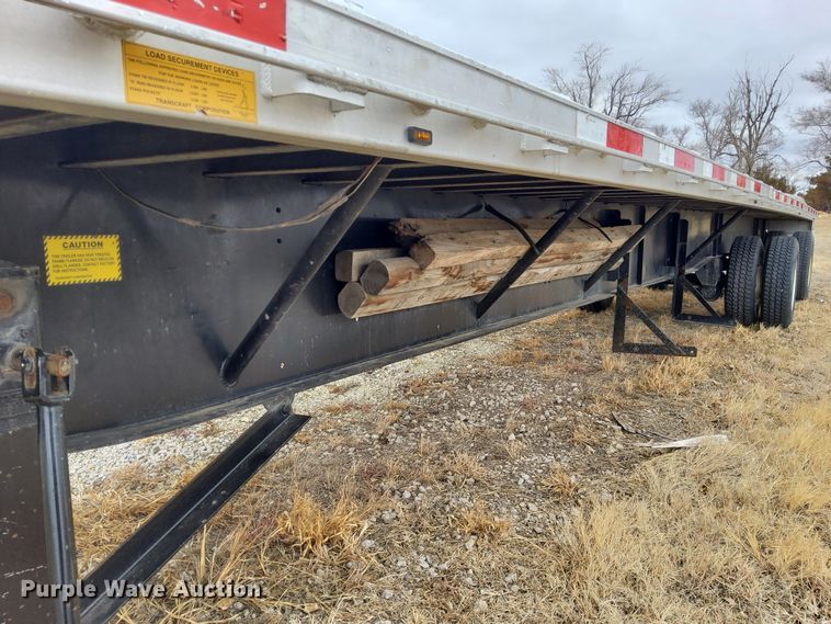 image for item DQ4106 2016 Transcraft Eagle II  flatbed trailer