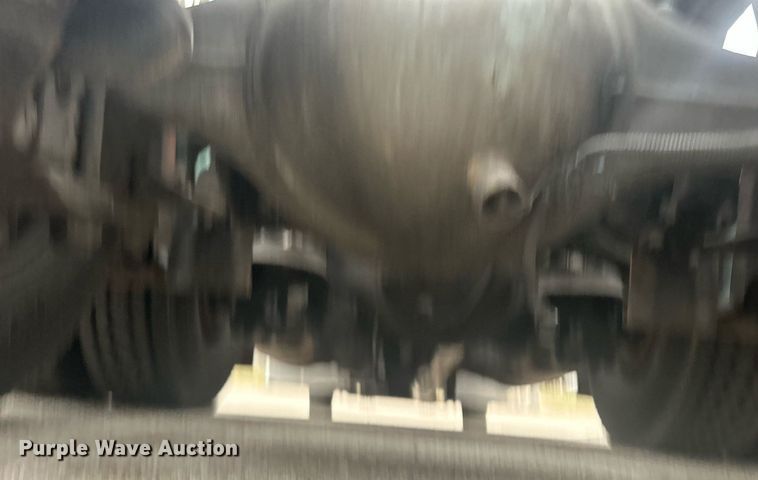 image for item DR4544 2007 Freightliner Columbia  semi truck