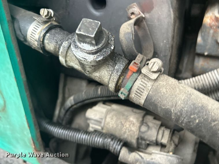 image for item DR4544 2007 Freightliner Columbia  semi truck